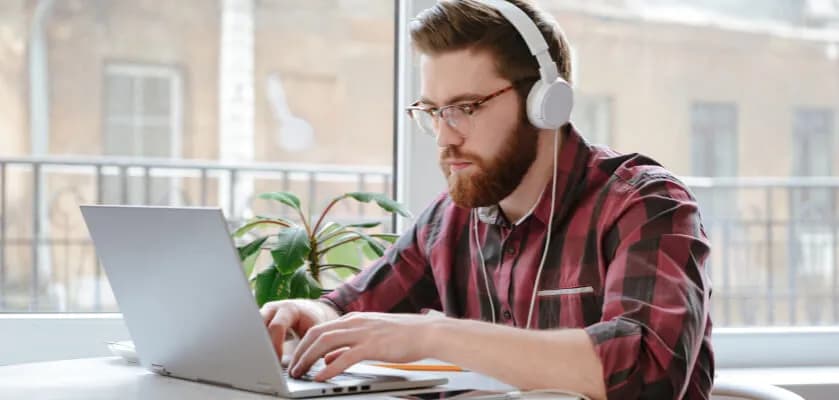 Jak włączyć mikrofon w laptopie Acer - proste kroki i porady